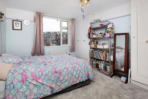 3 bedroom terraced house for sale, Westbrook Avenue, Teignmouth, TQ14