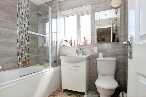 3 bedroom semi-detached house for sale, Roden Way, Peterborough