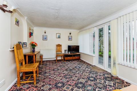 2 bedroom detached bungalow for sale, Fulbridge Road, Peterborough