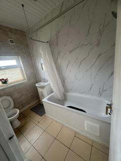 1 bedroom flat to rent, Ilford, Essex, IG1