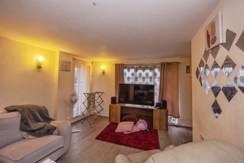 2 bedroom flat for sale, Elm Grove, Southsea