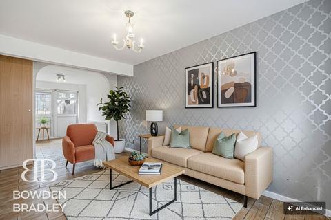 4 bedroom terraced house for sale, Ashurst Drive, Barkingside, IG6