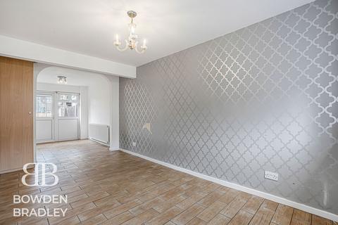 4 bedroom terraced house for sale, Ashurst Drive, Barkingside, IG6