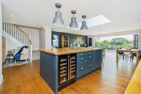 4 bedroom detached bungalow for sale, Singmore Road, Marldon, Paignton