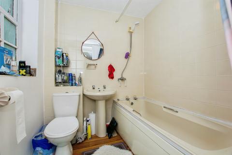 undefined, Lavenham Court, Peterborough