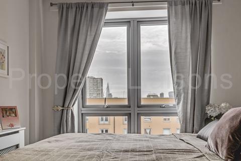 2 bedroom apartment for sale, John Bowles Court, London, E1W
