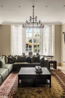 undefined, Hyde Park Gate Kensington And Chelsea