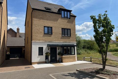Goldcrest Way, Hampton Vale, Peterborough