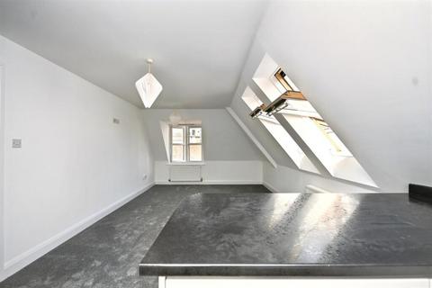 1 bedroom flat for sale, Lismore Road, Eastbourne