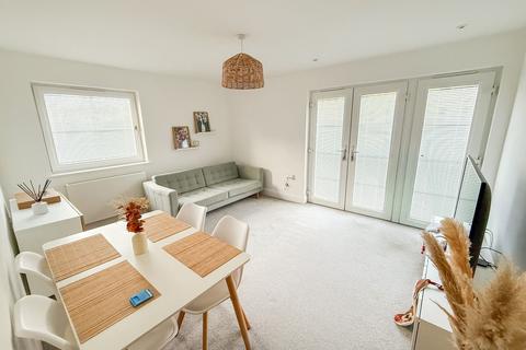 2 bedroom flat for sale, The Avenue, Eastbourne