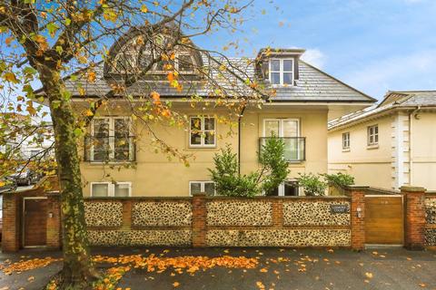 1 bedroom apartment for sale, Lismore Road, Eastbourne