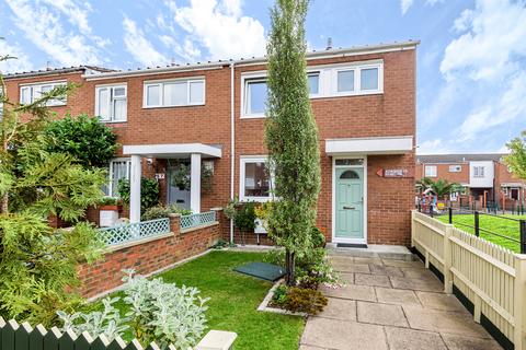 Kingham Close, London