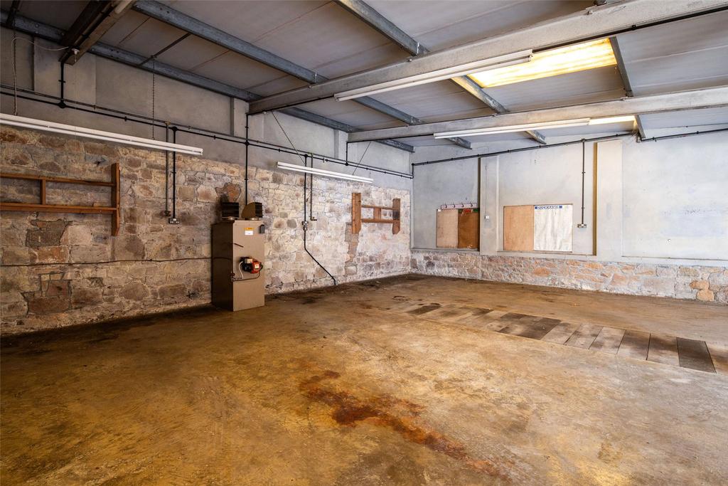 Garage Block