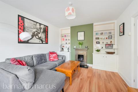 3 bedroom semi-detached house for sale, Horsham Road, Dorking