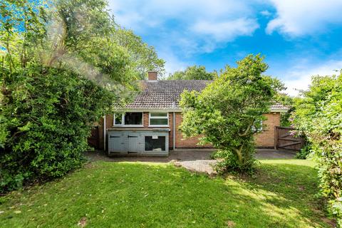 3 bedroom detached bungalow for sale, Kirton Park, Kirton, Newark