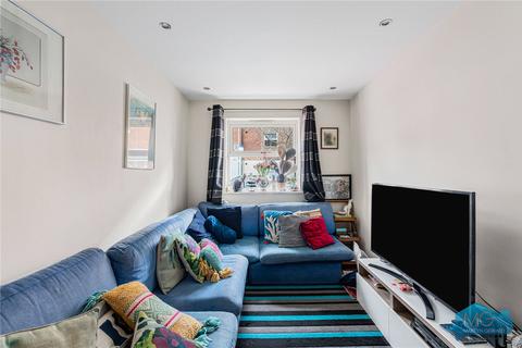 4 bedroom end of terrace house for sale, Gilson Place, Coppetts Road, London, N10