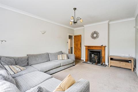 4 bedroom semi-detached house for sale, Junction Road, Burgess Hill