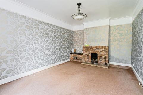 4 bedroom semi-detached house for sale, Junction Road, Burgess Hill