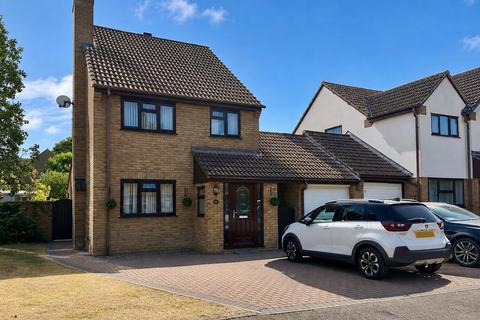 3 bedroom detached house for sale, King James Way, Royston