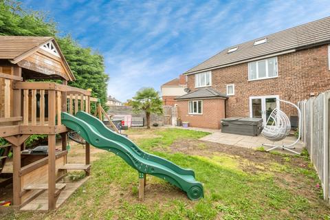 undefined, Poplar Road, Skellow, Doncaster