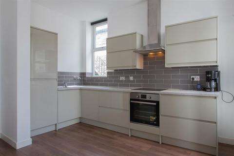 2 bedroom apartment to rent, Churchill Way, Cardiff CF10