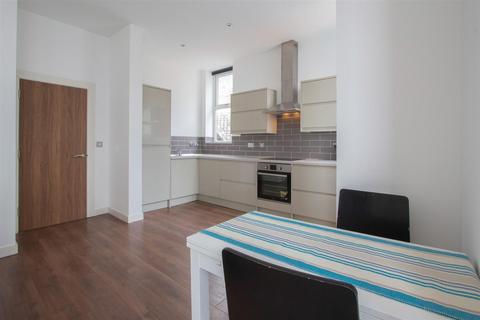 2 bedroom apartment to rent, Churchill Way, Cardiff CF10