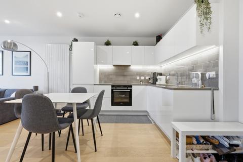 1 bedroom apartment for sale, John Cabot House,  Royal Wharf, E16