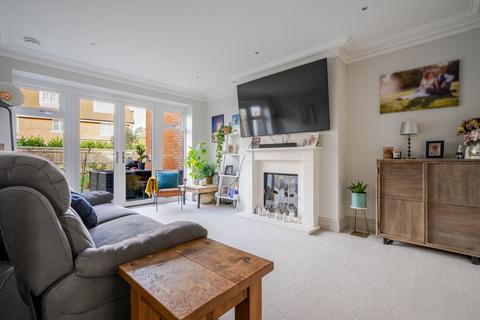 undefined, Kingswood, Ascot