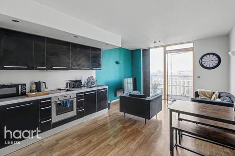2 bedroom apartment for sale, Wellington Street, LEEDS