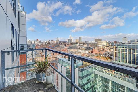 2 bedroom apartment for sale, Wellington Street, LEEDS