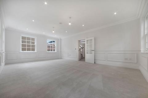 4 bedroom terraced house for sale, Scholars Row, Sunningdale