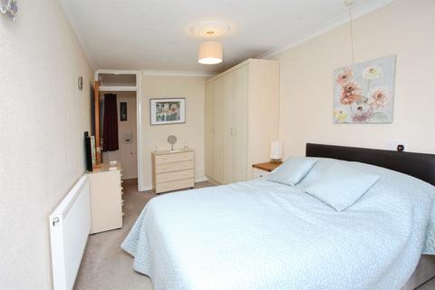 1 bedroom apartment for sale, Newlands Court, Llanishen, Cardiff