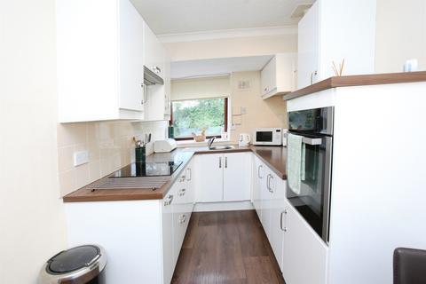 1 bedroom apartment for sale, Newlands Court, Llanishen, Cardiff
