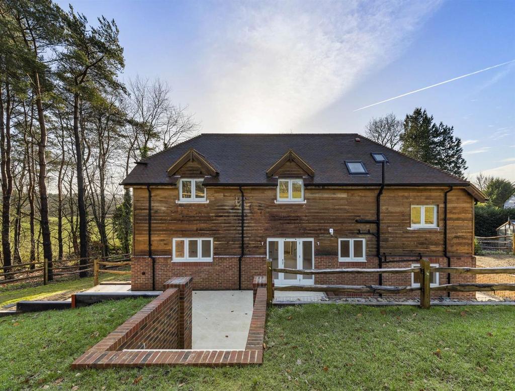 Oak Lodge, Gomshall GU5 9 NY V2-22-1920 - Copy.jpg