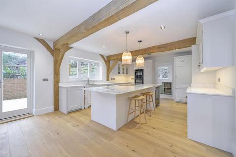 4 bedroom detached house for sale, Gomshall
