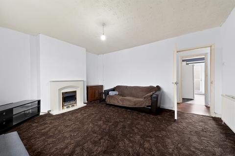 3 bedroom flat for sale, Arnprior Road, Glasgow