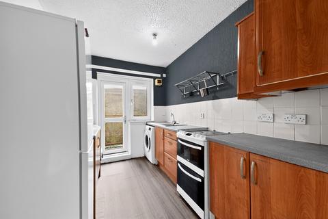 3 bedroom flat for sale, Arnprior Road, Glasgow