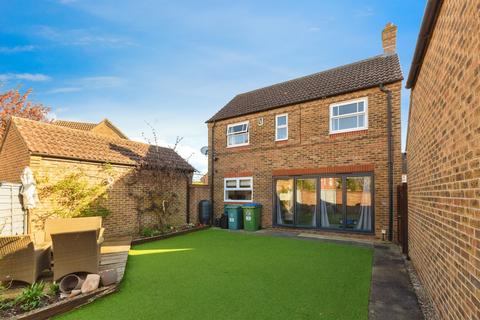 undefined, Spruce Road, Aylesbury