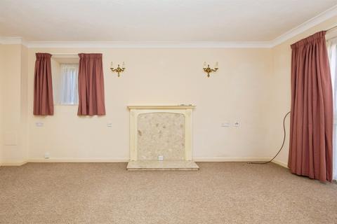 2 bedroom apartment for sale, The Bayle, Folkestone