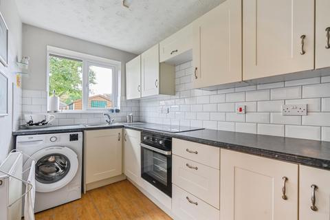 2 bedroom detached bungalow for sale, Strathaven Court, Derby DE21