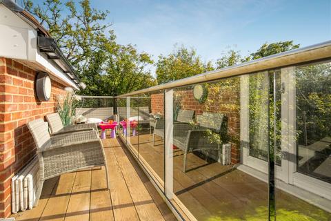 undefined, Wells Lane, Ascot, SL5