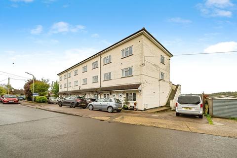 undefined, Chessmount Rise, Chesham