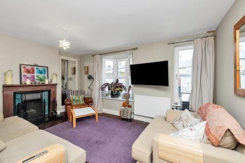 3 bedroom semi-detached house to rent, Mill Road, Royston SG8