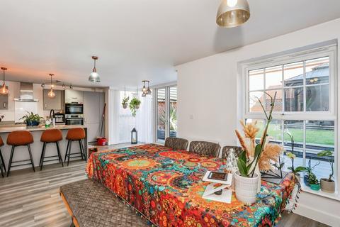 4 bedroom detached house for sale, Shakespeare Gardens, Melton Mowbray