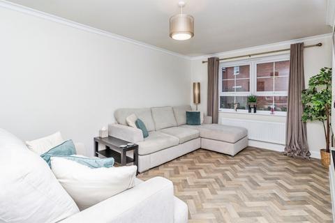 4 bedroom detached house for sale, Henbane View, Stafford