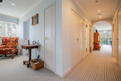 undefined, Devenish Road, Ascot, SL5