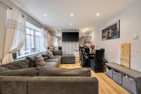 undefined, Cowgate Road, Greenford, UB6