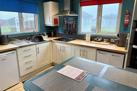 2 bedroom bungalow for sale, Second Avenue, Tingdene, South Shore, Bridlington, East Yorkshire, YO15