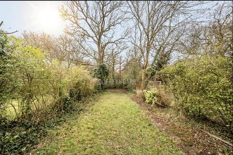 4 bedroom semi-detached house for sale, Hampstead Garden Suburb NW11
