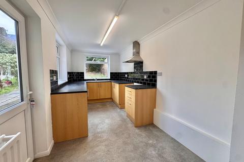 3 bedroom terraced house to rent, 57 Hastings Avenue, Margate, Kent, CT9